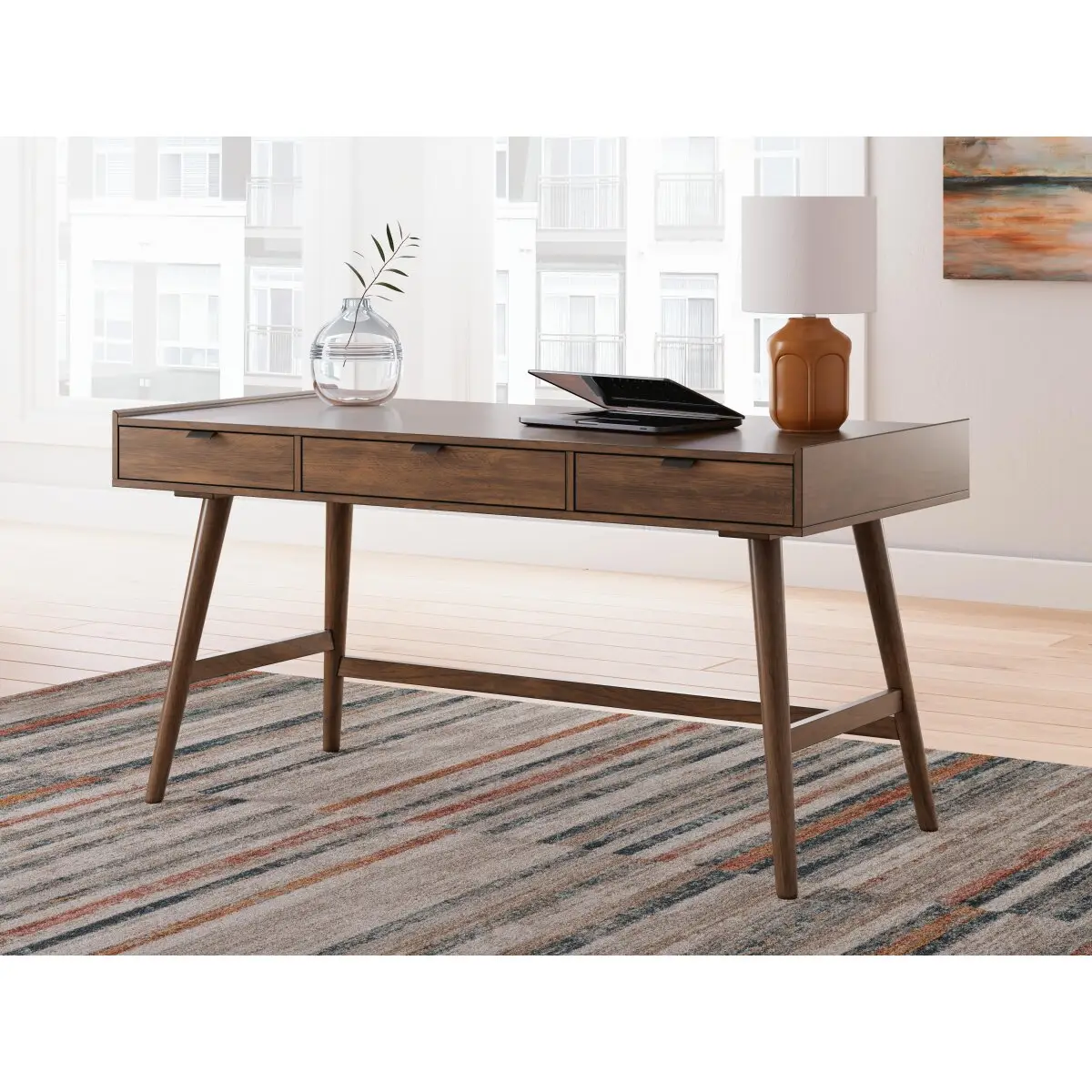 Lyncott 60" Home Office Desk - Image 3