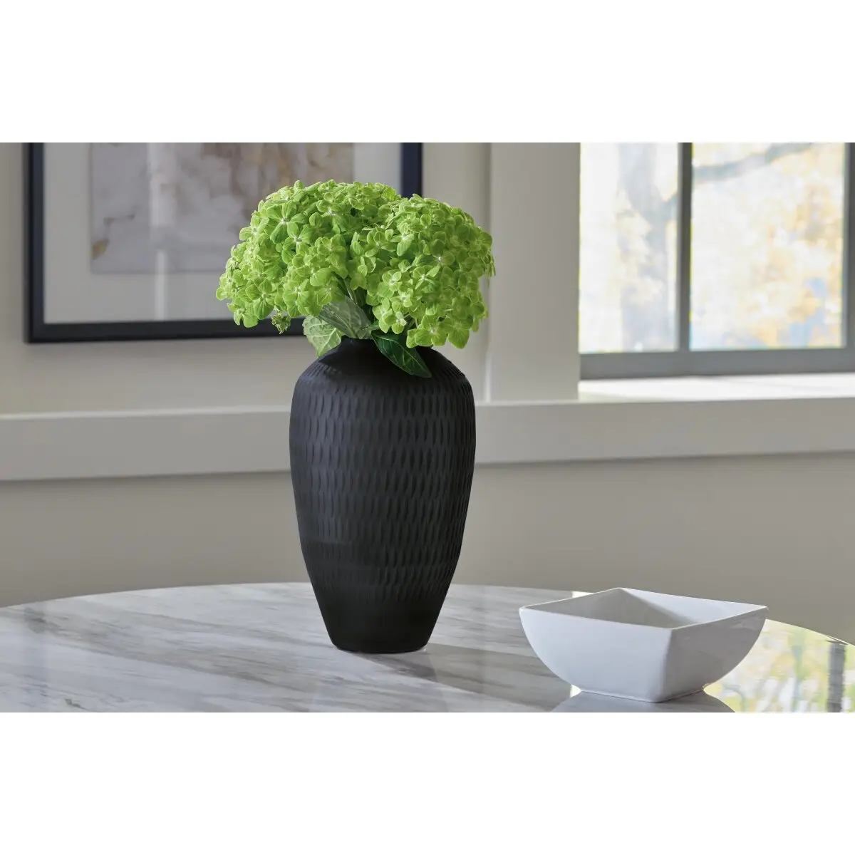 Etney Vase - Image 3