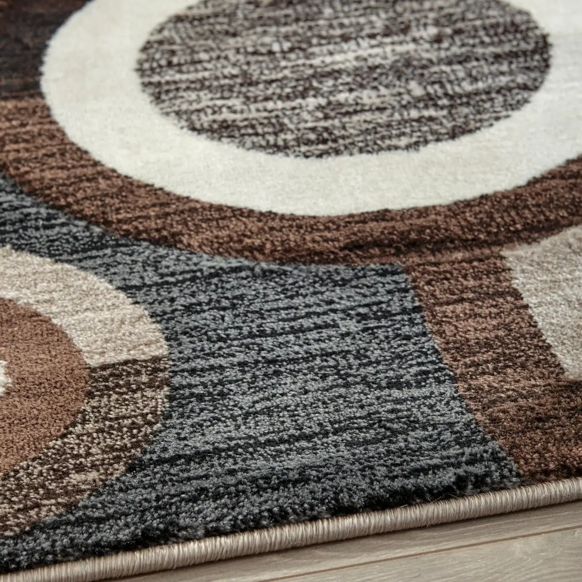 Guintte 8'2" x 9'6" Rug - Image 4