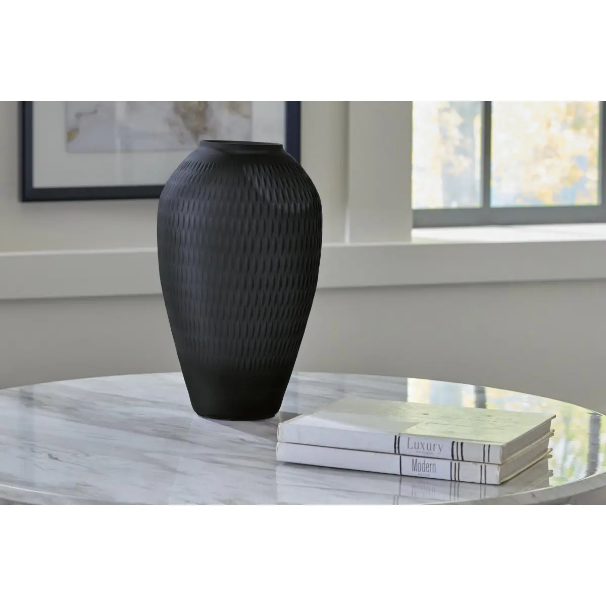 Etney Vase - Image 3