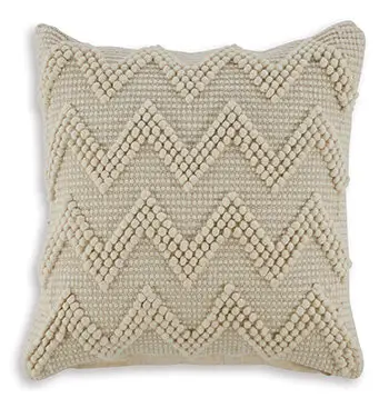Amie Pillow (Set of 4)
